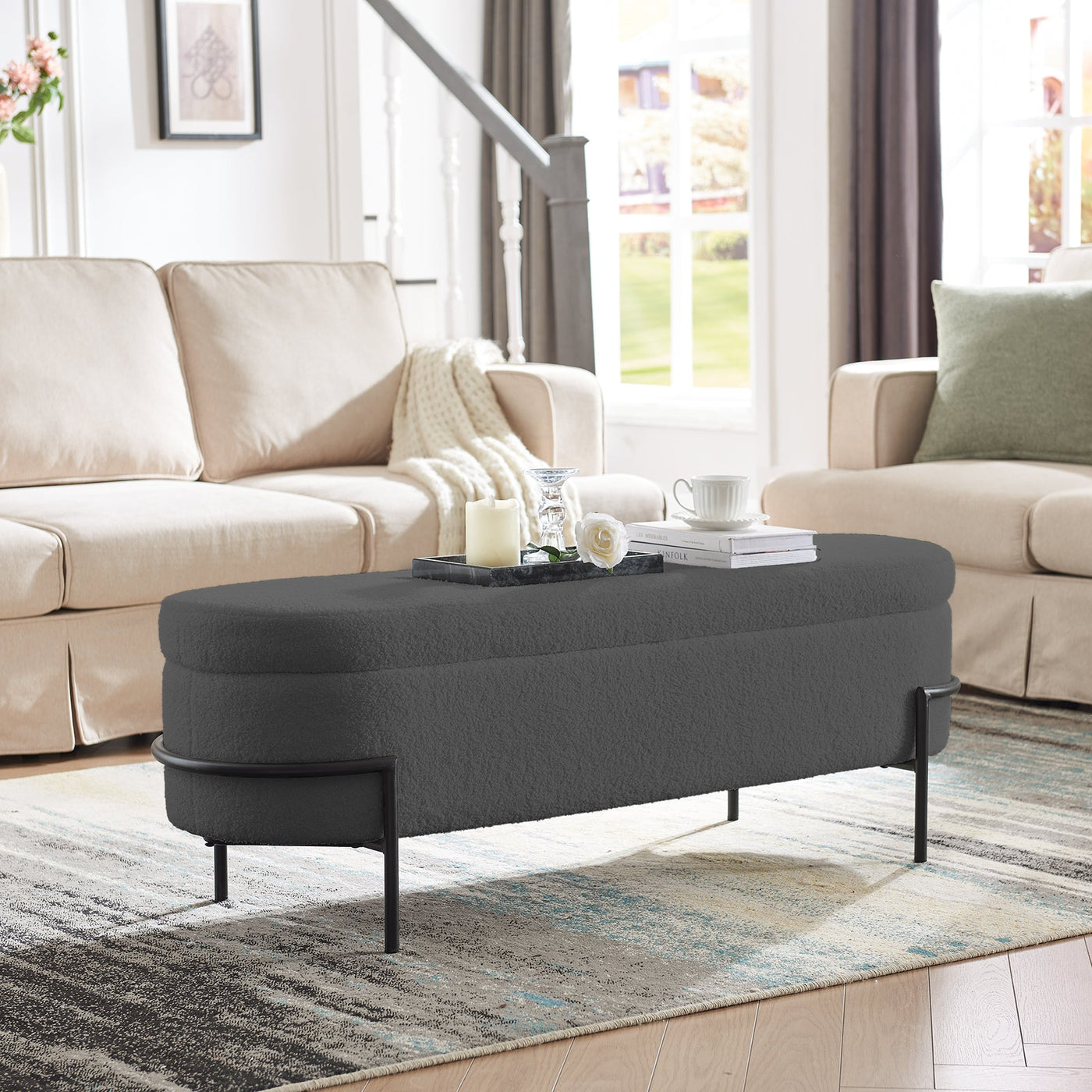 Weißer Aufbewahrungs-Ottomane mit Metallgestell G